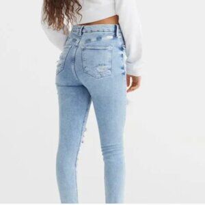 H&M Super Skinny High Waist Ankle Jeans | Embrace in Lightwash